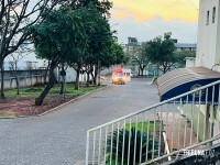Dois irmãos são baleados no Jardim Jupira e um deles é suspeito de crime contra mulher e acaba morrendo dentro da ambulância Dois irmãos são baleados no Jardim Jupira e um deles é suspeito de crime contra mulher e acaba morrendo dentro da ambulância