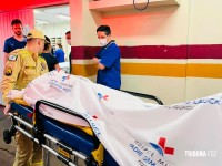 Dois irmãos são baleados no Jardim Jupira e um deles é suspeito de crime contra mulher e acaba morrendo dentro da ambulância Dois irmãos são baleados no Jardim Jupira e um deles é suspeito de crime contra mulher e acaba morrendo dentro da ambulância