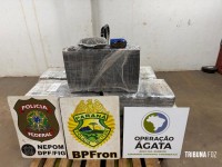 BPFRON, PF e Aeronáutica apreendem 373 quilos de maconha no Bairro Porto Meira em Foz do Iguaçu BPFRON, PF e Aeronáutica apreendem 373 quilos de maconha no Bairro Porto Meira em Foz do Iguaçu