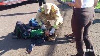 Motociclista é socorrida pelo Siate após colisão defronte ao Hotel Mabu Motociclista é socorrida pelo Siate após colisão defronte ao Hotel Mabu