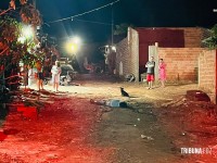 Homem é executado a tiros no Gleba Guarani e suspeitos são presos minutos após o crime em Foz do Iguaçu Homem é executado a tiros no Gleba Guarani e suspeitos são presos minutos após o crime em Foz do Iguaçu