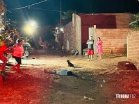 Homem é executado a tiros no Gleba Guarani e suspeitos são presos minutos após o crime em Foz do Iguaçu Homem é executado a tiros no Gleba Guarani e suspeitos são presos minutos após o crime em Foz do Iguaçu