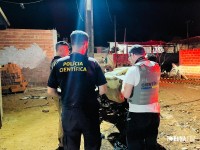 Homem é executado a tiros no Gleba Guarani e suspeitos são presos minutos após o crime em Foz do Iguaçu Homem é executado a tiros no Gleba Guarani e suspeitos são presos minutos após o crime em Foz do Iguaçu
