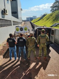 FICCO/PR prende indivíduo com mais de 833 quilos de maconha em Medianeira FICCO/PR prende indivíduo com mais de 833 quilos de maconha em Medianeira