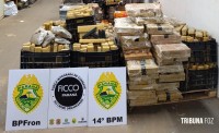 FICCO/PR prende indivíduo com mais de 833 quilos de maconha em Medianeira FICCO/PR prende indivíduo com mais de 833 quilos de maconha em Medianeira