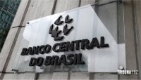 Em nova redução, Copom baixa taxa Selic para 14% ao ano Em nova redução, Copom baixa taxa Selic para 14% ao ano