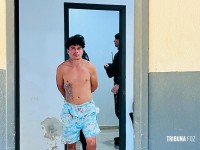 Militares do CHOQUE prende homem com grande quantidade de cocaína na Favela da Sadia Militares do CHOQUE prende homem com grande quantidade de cocaína na Favela da Sadia