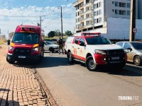Motociclista de 23 anos é arremessado contra muro após colisão e fica em estado gravíssimo Motociclista de 23 anos é arremessado contra muro após colisão e fica em estado gravíssimo