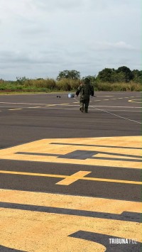 Polícia Federal participa de simulado de ameaça de bomba no Aeroporto Internacional de Foz do Iguaçu Polícia Federal participa de simulado de ameaça de bomba no Aeroporto Internacional de Foz do Iguaçu