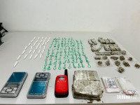 ROCAM encontra cocaína e maconha pronta para venda durante incursão na Comunidade da Guarda Mirim ROCAM encontra cocaína e maconha pronta para venda durante incursão na Comunidade da Guarda Mirim
