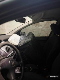 PF e PM apreendem 13 mil maços de cigarros em Foz do Iguaçu PF e PM apreendem 13 mil maços de cigarros em Foz do Iguaçu