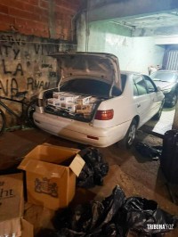 PF e PM apreendem 13 mil maços de cigarros em Foz do Iguaçu PF e PM apreendem 13 mil maços de cigarros em Foz do Iguaçu