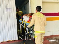 Idoso de 67 anos fica ferido após cair de elevador em posto de combustíveis na BR-277 Idoso de 67 anos fica ferido após cair de elevador em posto de combustíveis na BR-277