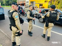 Homem fica gravemente ferido após ser baleado na cabeça no Parque Ouro Verde em Foz do Iguaçu Homem fica gravemente ferido após ser baleado na cabeça no Parque Ouro Verde em Foz do Iguaçu