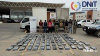 304 quilos de maconha premium é apreendido em caminhão prestes a cruzar para o Brasil pela Ponte da Integração 304 quilos de maconha premium é apreendido em caminhão prestes a cruzar para o Brasil pela Ponte da Integração