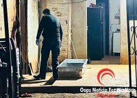 Família é rendida por três homens encapuzados e homem é executado na frente dos próprios filhos no bairro bubas Família é rendida por três homens encapuzados e homem é executado na frente dos próprios filhos no bairro bubas