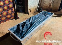 Família é rendida por três homens encapuzados e homem é executado na frente dos próprios filhos no bairro bubas Família é rendida por três homens encapuzados e homem é executado na frente dos próprios filhos no bairro bubas