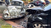 Acidente entre Fusca e Montana deixa três pessoas feridas em Santa Helena Acidente entre Fusca e Montana deixa três pessoas feridas em Santa Helena