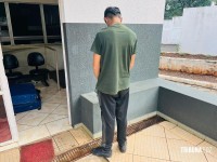 GDE da Policia Civil aborda adolescente paraguaio com duas malas e encontra maconha próximo à Vila Portes GDE da Policia Civil aborda adolescente paraguaio com duas malas e encontra maconha próximo à Vila Portes
