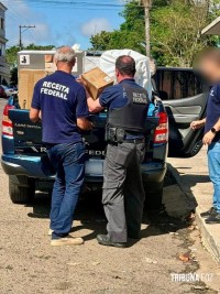 Receita Federal apreende R$ 500 mil em mercadorias estrangeiras na Vila Portes em Foz do Iguaçu Receita Federal apreende R$ 500 mil em mercadorias estrangeiras na Vila Portes em Foz do Iguaçu