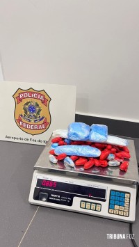 Policia Federal prende paraguaio com cocaína ocultada nas roupas e no corpo no Aeroporto de Foz do Iguaçu Policia Federal prende paraguaio com cocaína ocultada nas roupas e no corpo no Aeroporto de Foz do Iguaçu