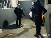 GTA da Guarda Municipal aborda ônibus e encontra mala recheada de maconha em Foz do Iguaçu GTA da Guarda Municipal aborda ônibus e encontra mala recheada de maconha em Foz do Iguaçu