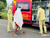 Homem é agredido com golpes de vergalhão por suspeito de usava capuz em Foz do Iguaçu Homem é agredido com golpes de vergalhão por suspeito de usava capuz em Foz do Iguaçu