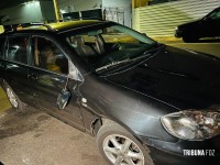 Homem é atropelado por carro na Vila Portes e é socorrido pelo Siate Homem é atropelado por carro na Vila Portes e é socorrido pelo Siate