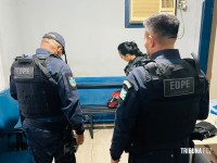 Moto sem placa foge do EOPE da Guarda Municipal, fura semáforos e é abordada e com o motociclista é encontrado haxixe e maconha Moto sem placa foge do EOPE da Guarda Municipal, fura semáforos e é abordada e com o motociclista é encontrado haxixe e maconha
