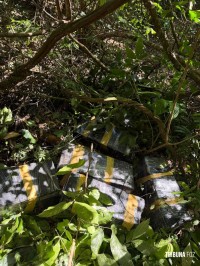 PF e PM apreendem 506,3 Kg de maconha no Rio Paraná em Foz do Iguaçu PF e PM apreendem 506,3 Kg de maconha no Rio Paraná em Foz do Iguaçu