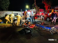 Acidente entre carro e ônibus termina com colisão contra muro de residência na Vila C Acidente entre carro e ônibus termina com colisão contra muro de residência na Vila C
