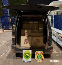 BPFRON e PF apreendem 1.450 pacotes de cigarros contrabandeados em Foz do Iguaçu BPFRON e PF apreendem 1.450 pacotes de cigarros contrabandeados em Foz do Iguaçu