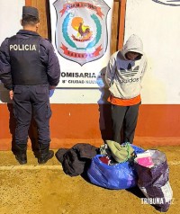 Jovem é preso após furto de roupas de uma loja em Ciudad Del Este Jovem é preso após furto de roupas de uma loja em Ciudad Del Este