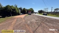 Veículo sai da pista, bate contra poste e condutor fica ferido, na entrada do distrito de Sub-Sede em Santa Helena Veículo sai da pista, bate contra poste e condutor fica ferido, na entrada do distrito de Sub-Sede em Santa Helena