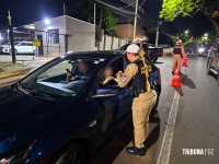 Polícia Militar realiza operação lei seca e fiscaliza 70 veículos em Foz do Iguaçu Polícia Militar realiza operação lei seca e fiscaliza 70 veículos em Foz do Iguaçu