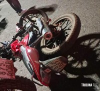 Quatro pessoas ficam feridas após colisão entre um carro e uma motocicleta na PY-02 em Ciudad Del Este Quatro pessoas ficam feridas após colisão entre um carro e uma motocicleta na PY-02 em Ciudad Del Este