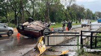 Passageiro morre e motorista fica ferido após grave acidente contra proteção de ponte na Av. Tancredo Neves, em Foz do Iguaçu Passageiro morre e motorista fica ferido após grave acidente contra proteção de ponte na Av. Tancredo Neves, em Foz do Iguaçu