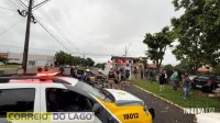 Colisão entre dois veículos termina com um invadindo muro de residência no centro de Santa Helena Colisão entre dois veículos termina com um invadindo muro de residência no centro de Santa Helena