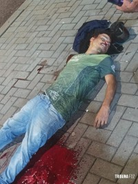 Homem é executado a tiros no bairro Morumbi em Foz do Iguaçu Homem é executado a tiros no bairro Morumbi em Foz do Iguaçu