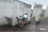 Adolescente de 17 anos foge da polícia com moto sem placa em Santa Tereza do Oeste Adolescente de 17 anos foge da polícia com moto sem placa em Santa Tereza do Oeste