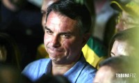 Fuga e carta golpista ampliam isolamento de Flávio Bolsonaro Fuga e carta golpista ampliam isolamento de Flávio Bolsonaro