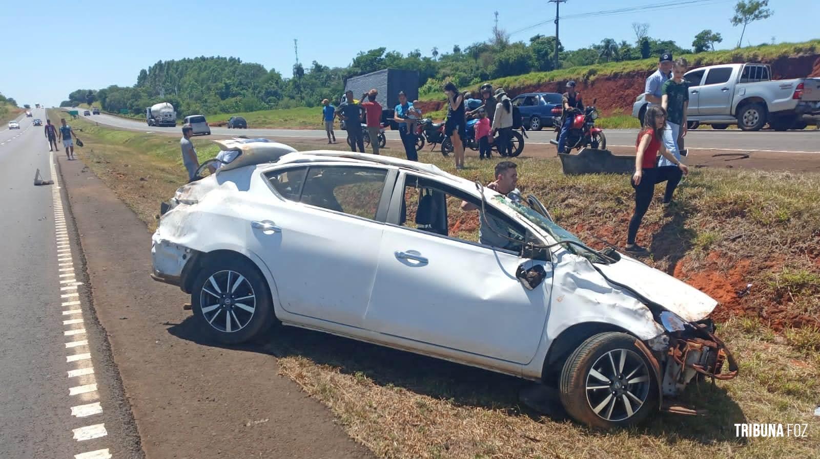 Brasileiro capota veículo na Ruta PY-02 no Paraguai