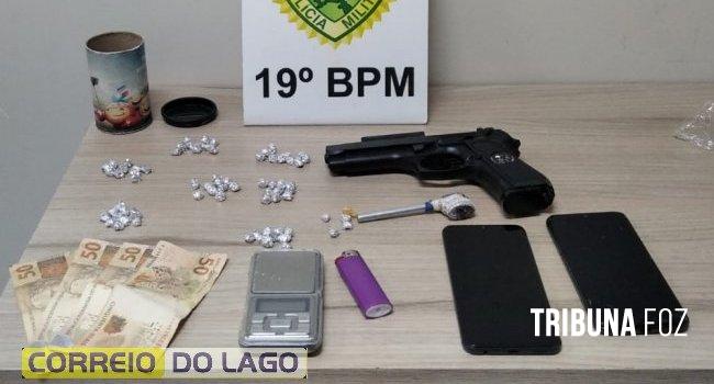 Drogas e simulacro de arma de fogo são apreendidos pela PM em Santa Helena