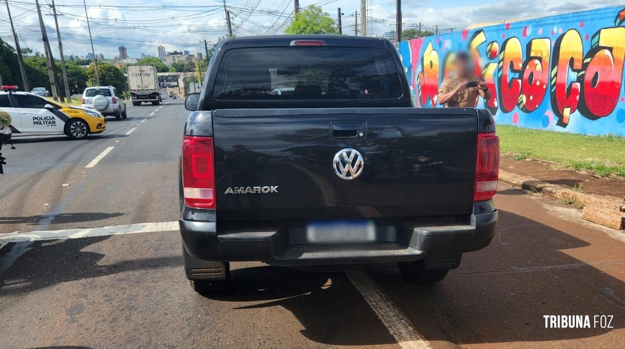 PM recupera caminhonete furtada e apreende dois menores