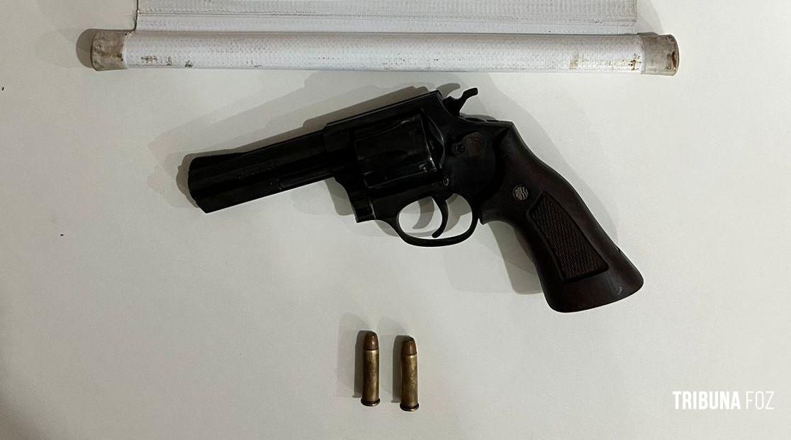 BPFRON prende homem com revolver 38 em Foz do Iguaçu