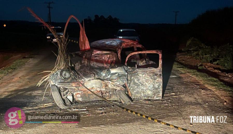 Mulher de 62 morre carbonizada após acidente em estrada rural de Medianeira