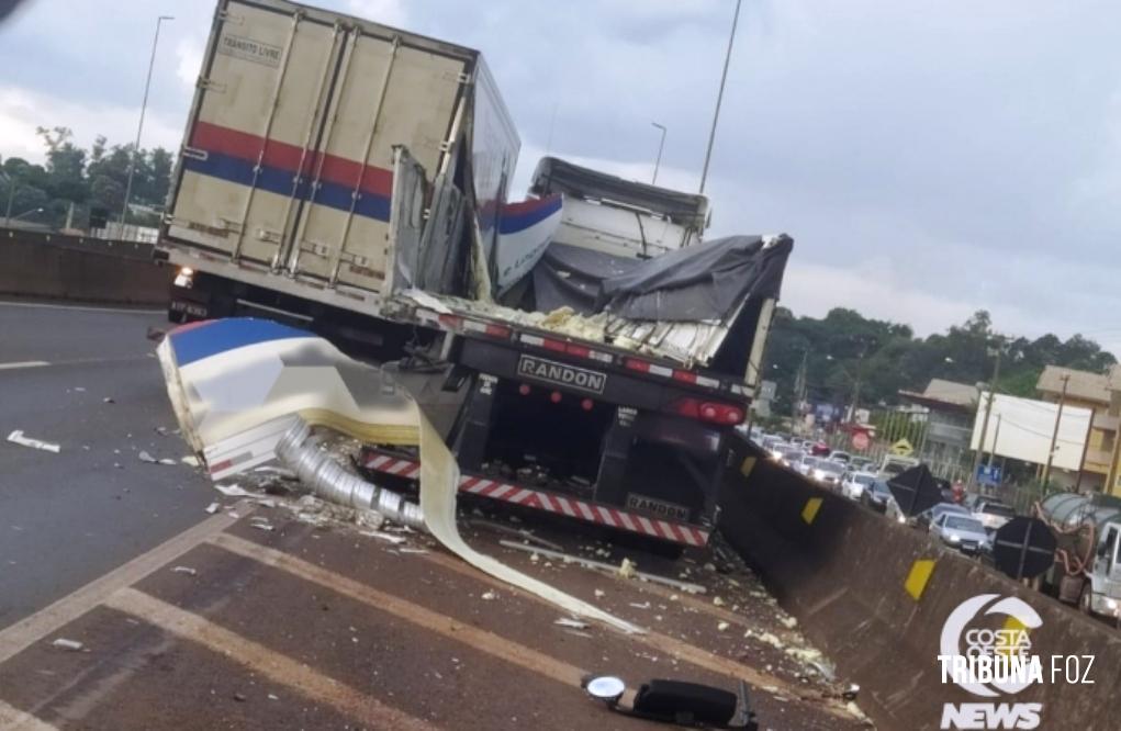 Acidente na Rodovia BR-277 em Medianeira causa danos materiais