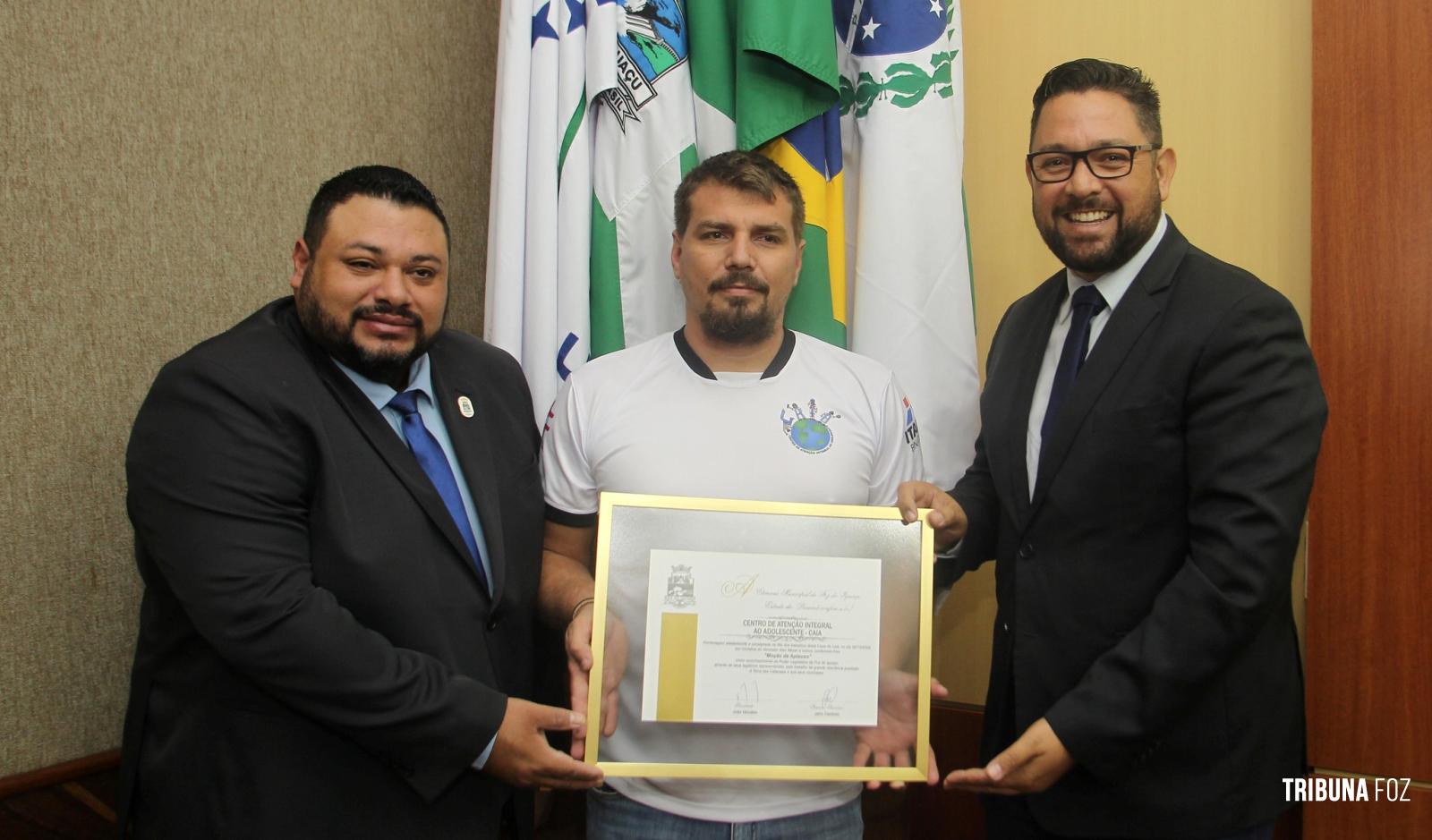 Centro de Atenção Integral ao Adolescente recebe moção de aplauso da Câmara Municipal