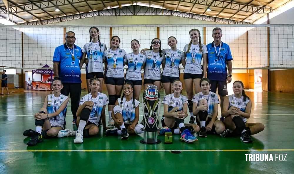 Equipes iguaçuenses de voleibol conquistam medalhas de ouro na Copa Integração e Copa Lindeiros