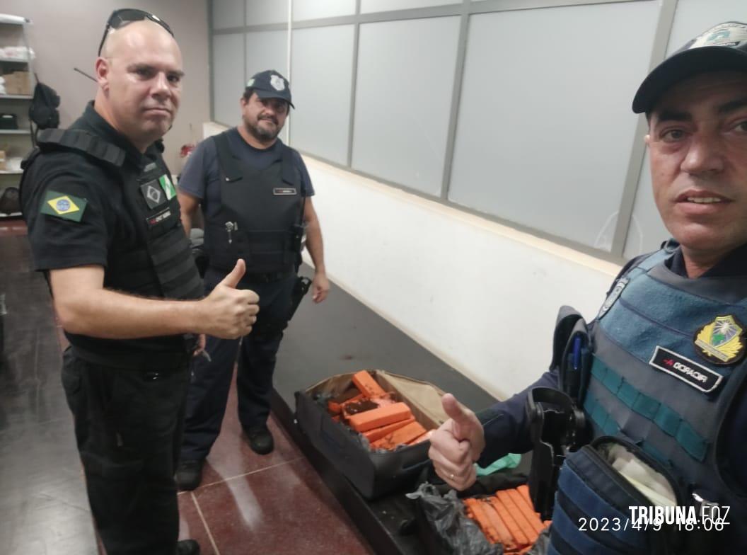 Guarda Municipal apreende dezenas de tabletes de maconha na rodoviária de Foz